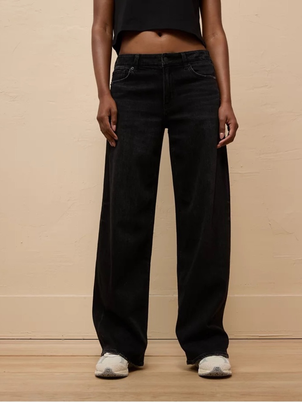 American Eagle Wide-Leg Jeans
